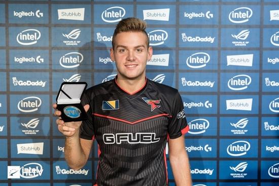 上海Major开幕阶段：继续黑马之路！ Passion UA 13-9 COL